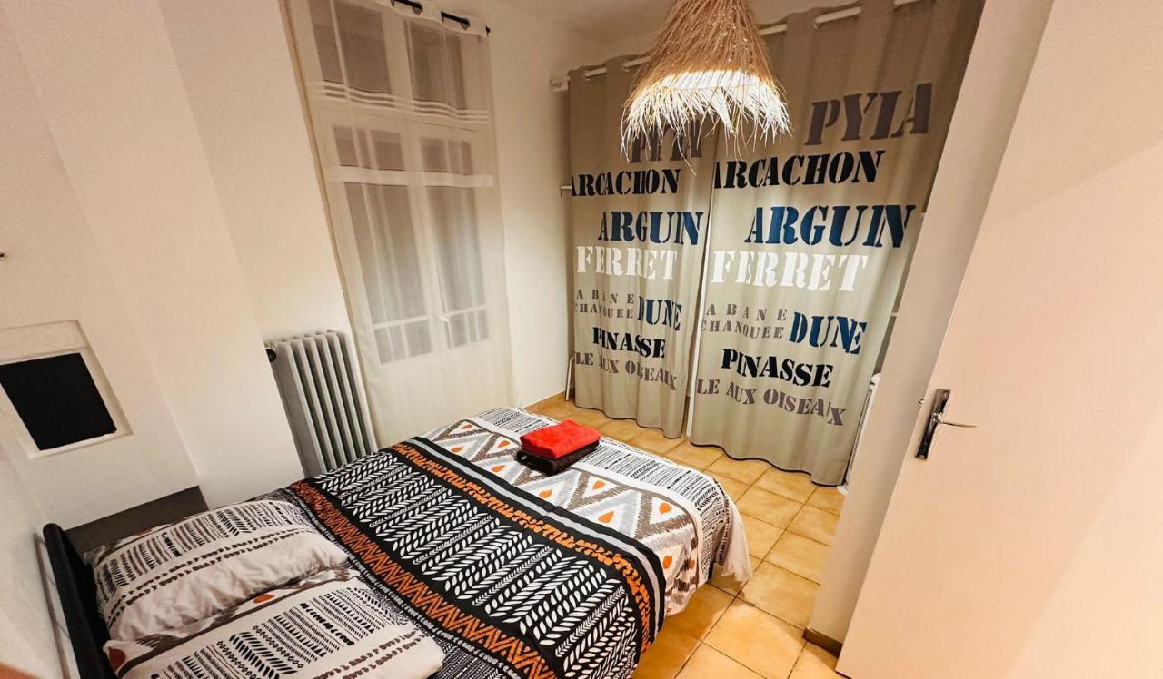 Appartement Lumineux Et Spacieux 2 Chambres Avec Parking Gratuit Dans La Rue Perpignan Exterior photo